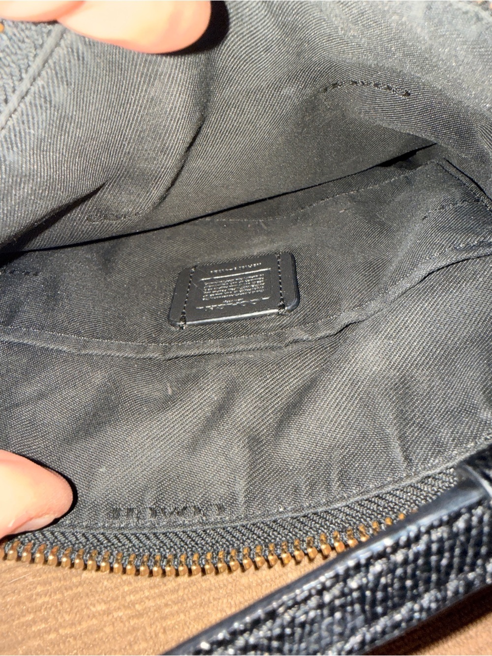 Coach Black Leather Slim Crossbody Messenger Bag with Gold Hardware ✨ - Picture 5 of 7